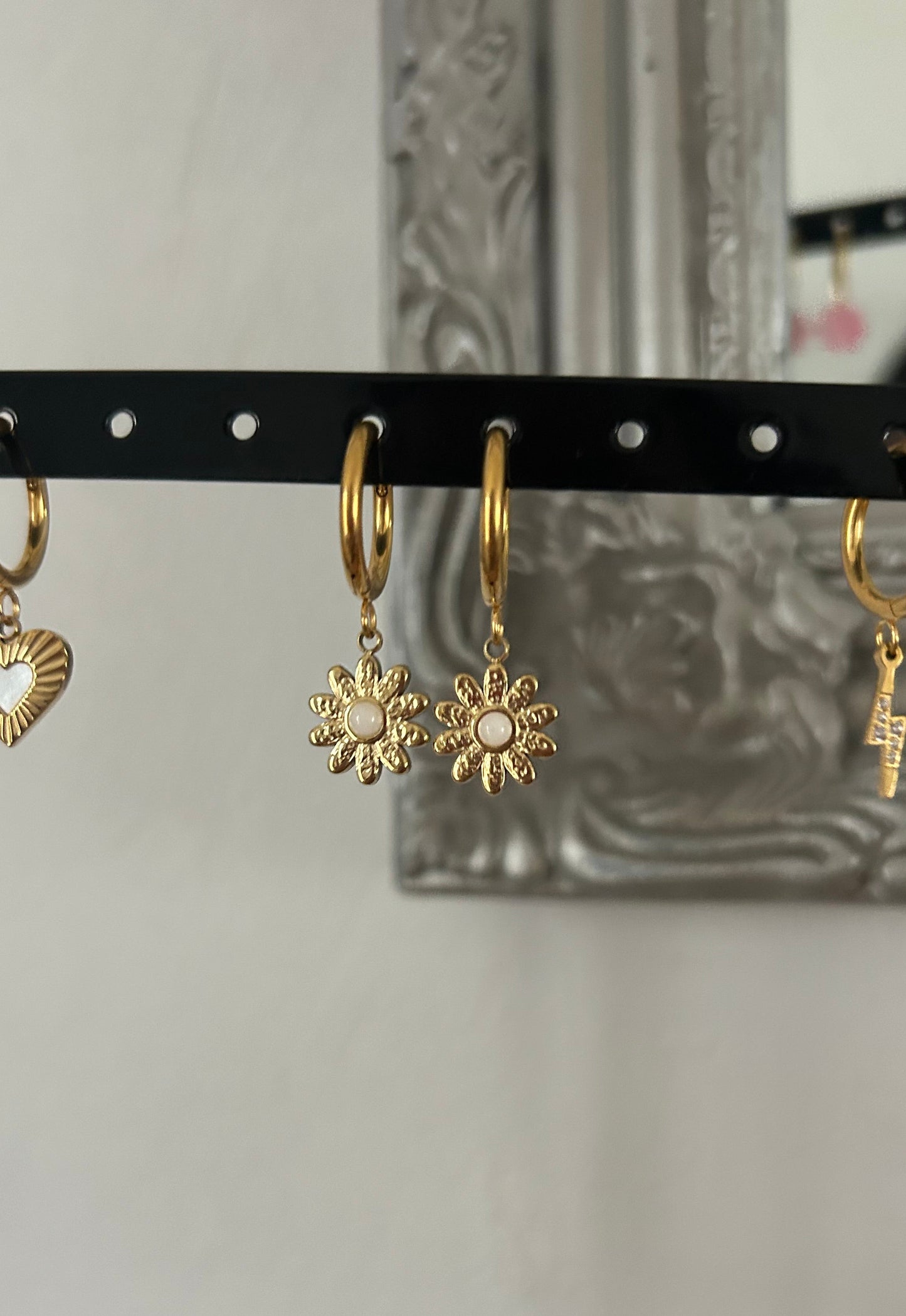 Boucles d’oreilles (4)